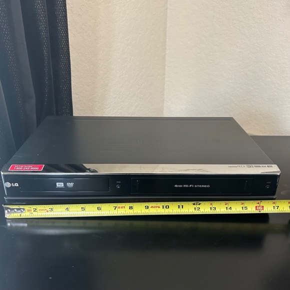 LG RC897T DVD Recorder/ VCR Recorder. Excellent condition - Picture 4 of 16